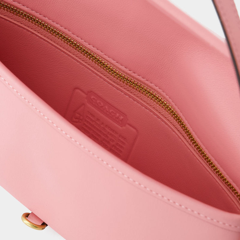 Hamptons Shoulder Bag - Coach - Leather - Pink