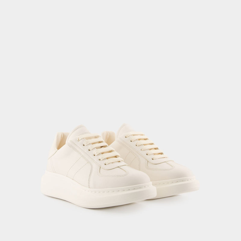 Oversized Sneakers - Alexander McQueen - Leather - White