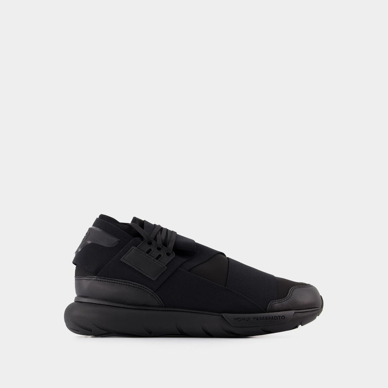 Qasa Sneakers - Y-3 - Black - Leather