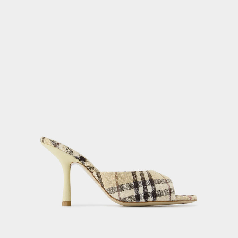 Mews 90 Chk Pumps - Burberry - Linen - Neutral