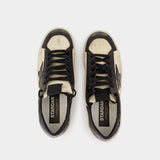 Stardan Sneakers - Golden Goose Deluxe Brand - Leather - Black