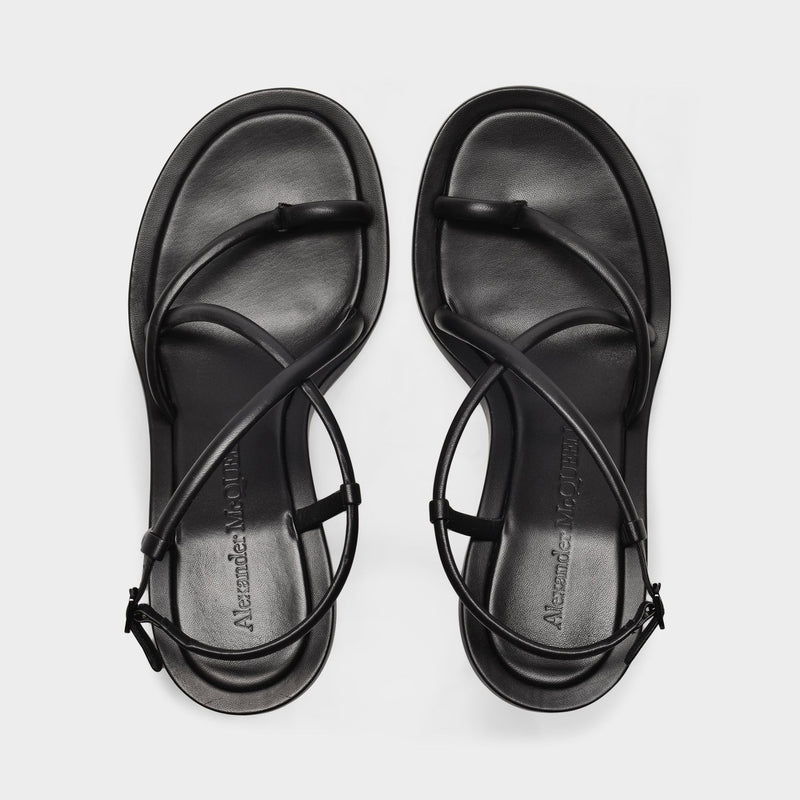 Upper and So Sandals in Black Leather