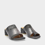 Sandals in Multi Dark Grey Leather