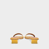 Isla Sandals 30mm in Yellow Leather