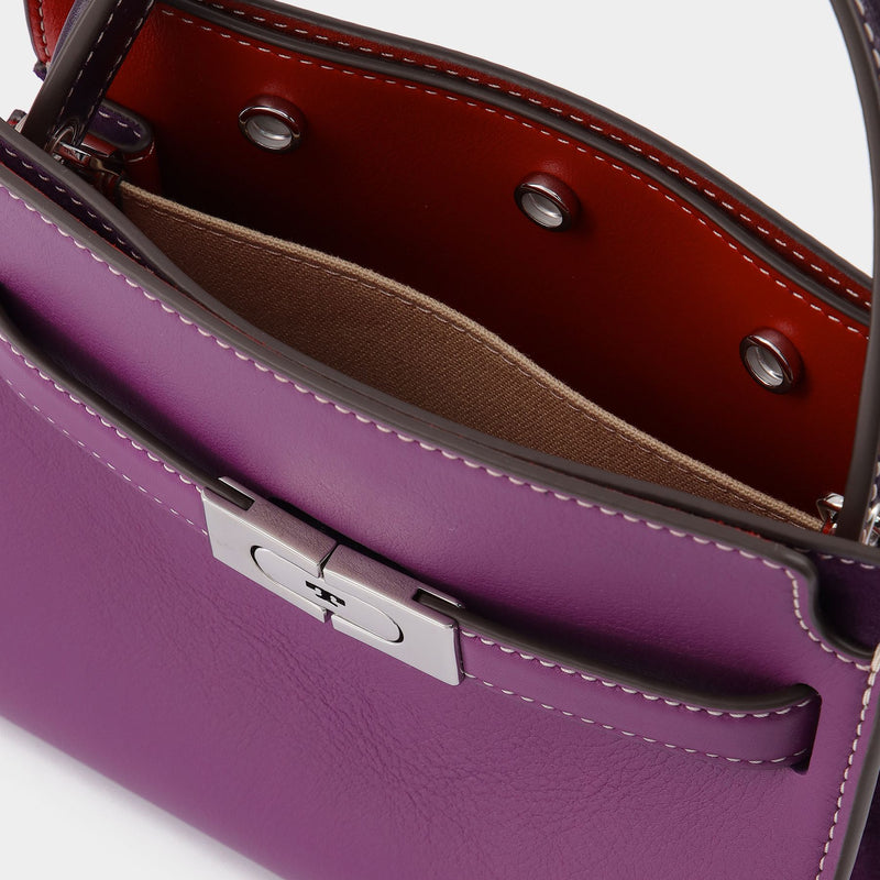 Tory Burch 'lee Radziwill Petite' Shoulder Bag in Purple
