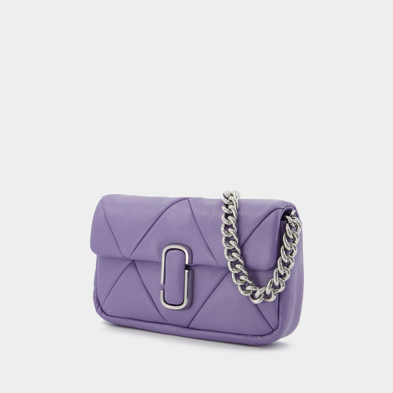 Marc Jacobs Unterarmtasche offers Tasche Clutch Mod. Pansy Fb. Purple mit goldfb. Verschluss - NEU!!