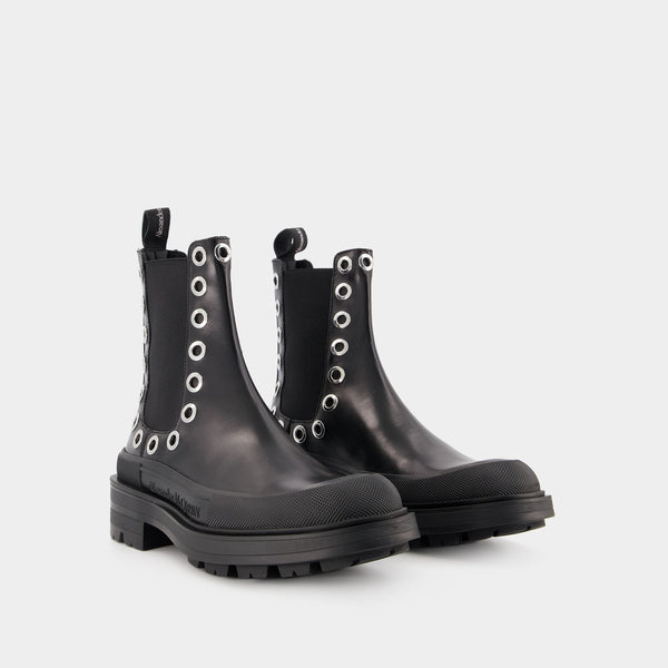 Tread Slick Ankle Boots - Alexander Mcqueen - Black/White - Leather