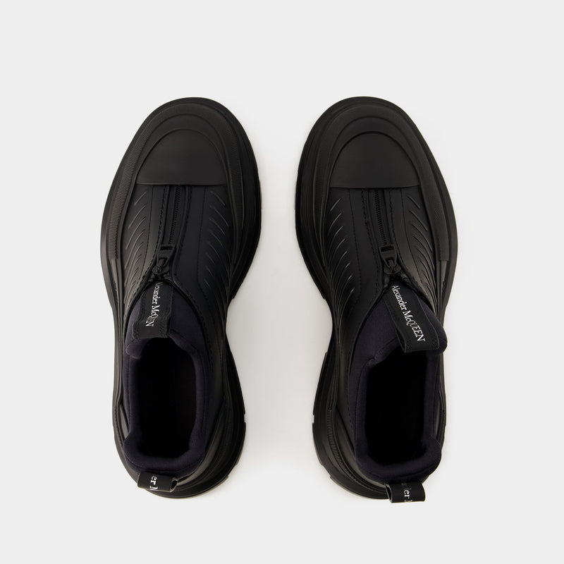 Tread Sneakers - Alexander Mcqueen - Leather - Black