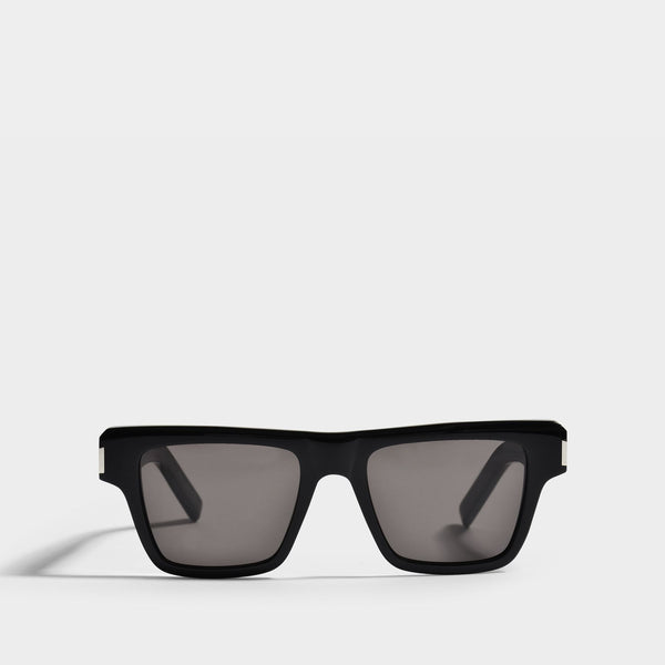 Sunglasses in Black Acetate